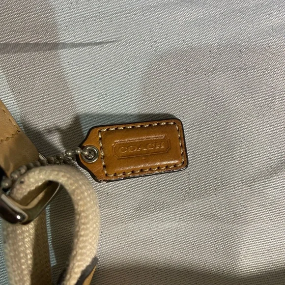 Coach Vintage "Bon Voyage" Signature Jacquard Canvas leather trim Belt Bag - Picture 7 of 9